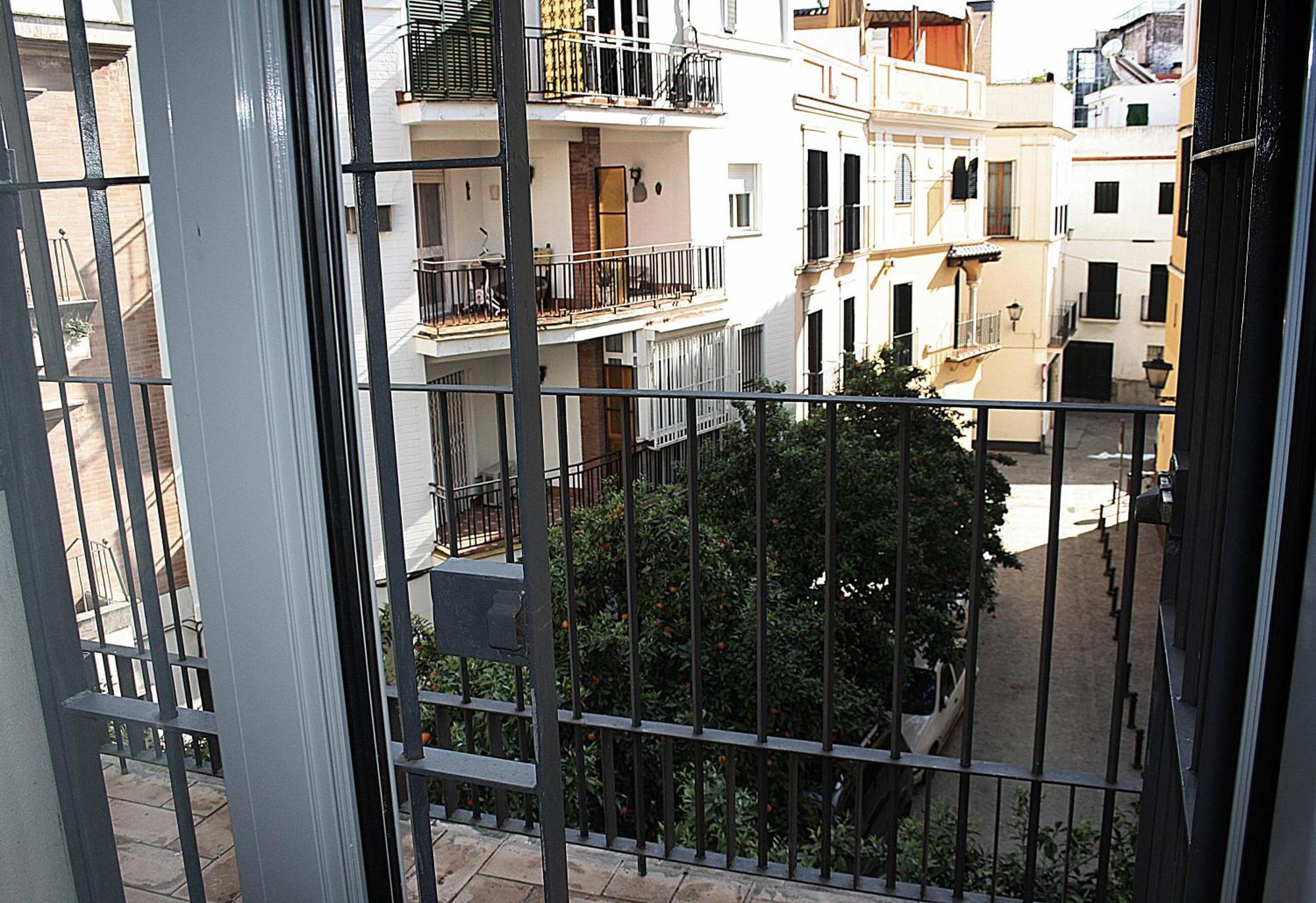 Apartamentos Turisticos La Encarnacion Sevilla Exteriör bild