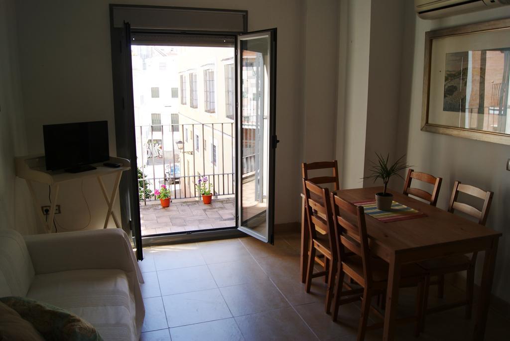 Apartamentos Turisticos La Encarnacion Sevilla Exteriör bild